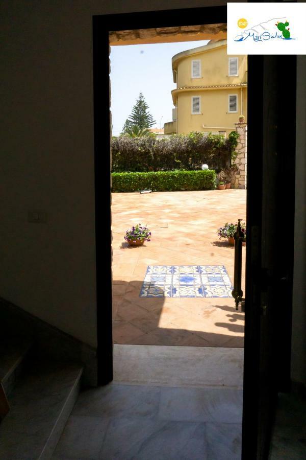 Marisicilia Bed & Breakfast Porto Empedocle Exterior photo